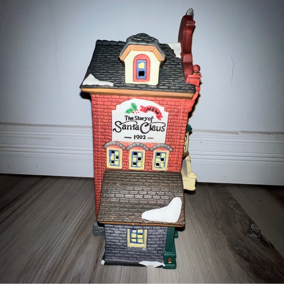Vintage Santa's Workbench Victorian Series Owl's Nest Bookstore 1999.    NO PLUG - Picture 2 of 2